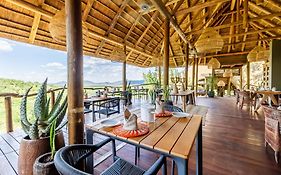Buffalo Ridge Safari Lodge